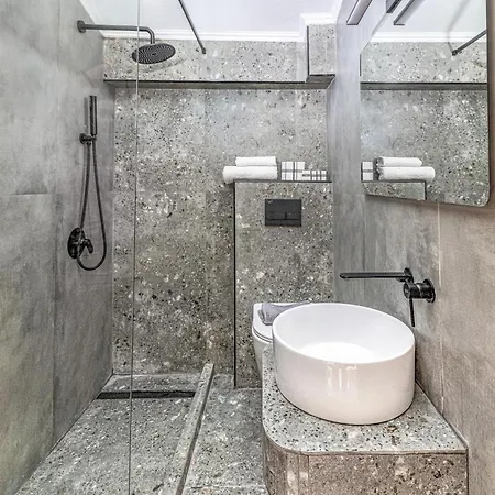 Iconic Marevia Beachfront Holiday home *