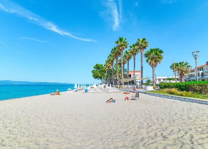 Iconic Marevia Beachfront 度假居 佩科霍里