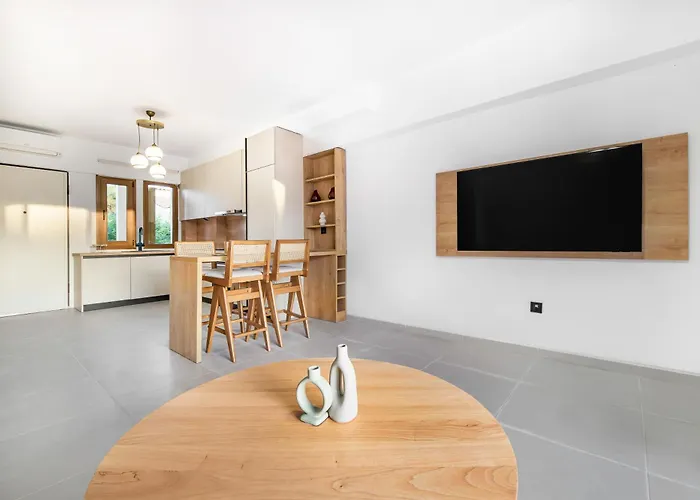 Iconic Marevia Beachfront * 佩科霍里