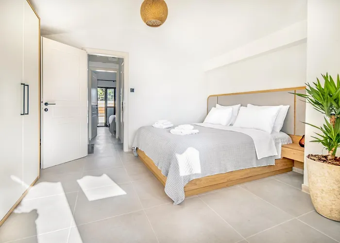 Iconic Marevia Beachfront 度假居 佩科霍里