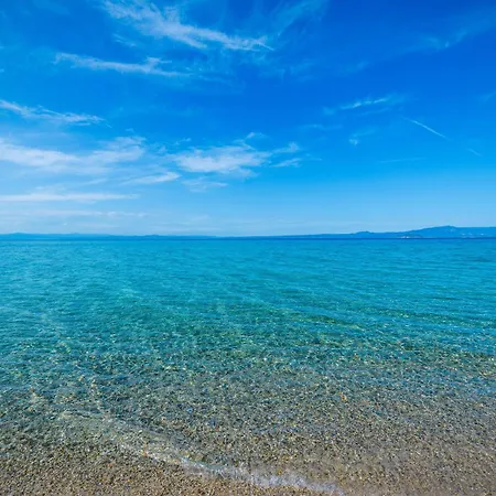 Iconic Marevia Beachfront Case de vacanță Pefkochori